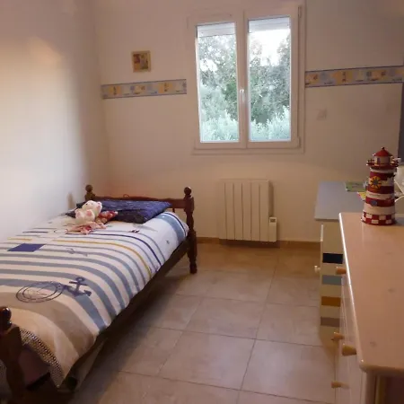 De Tiomka Villa Saint-Maximin (Gard)